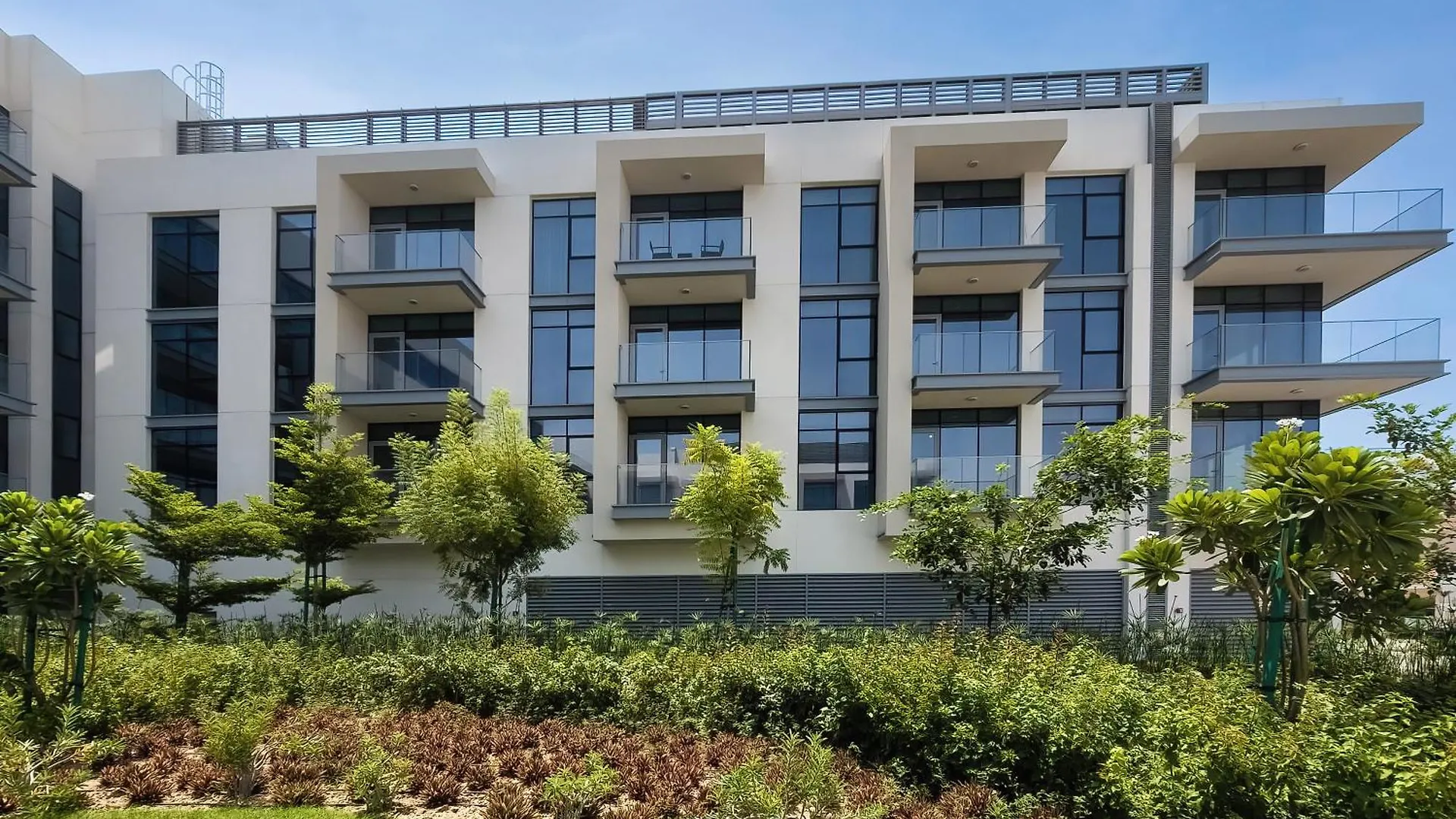 Brand New Canal Residence Complex 1 Bd Apt Dubai Apartment