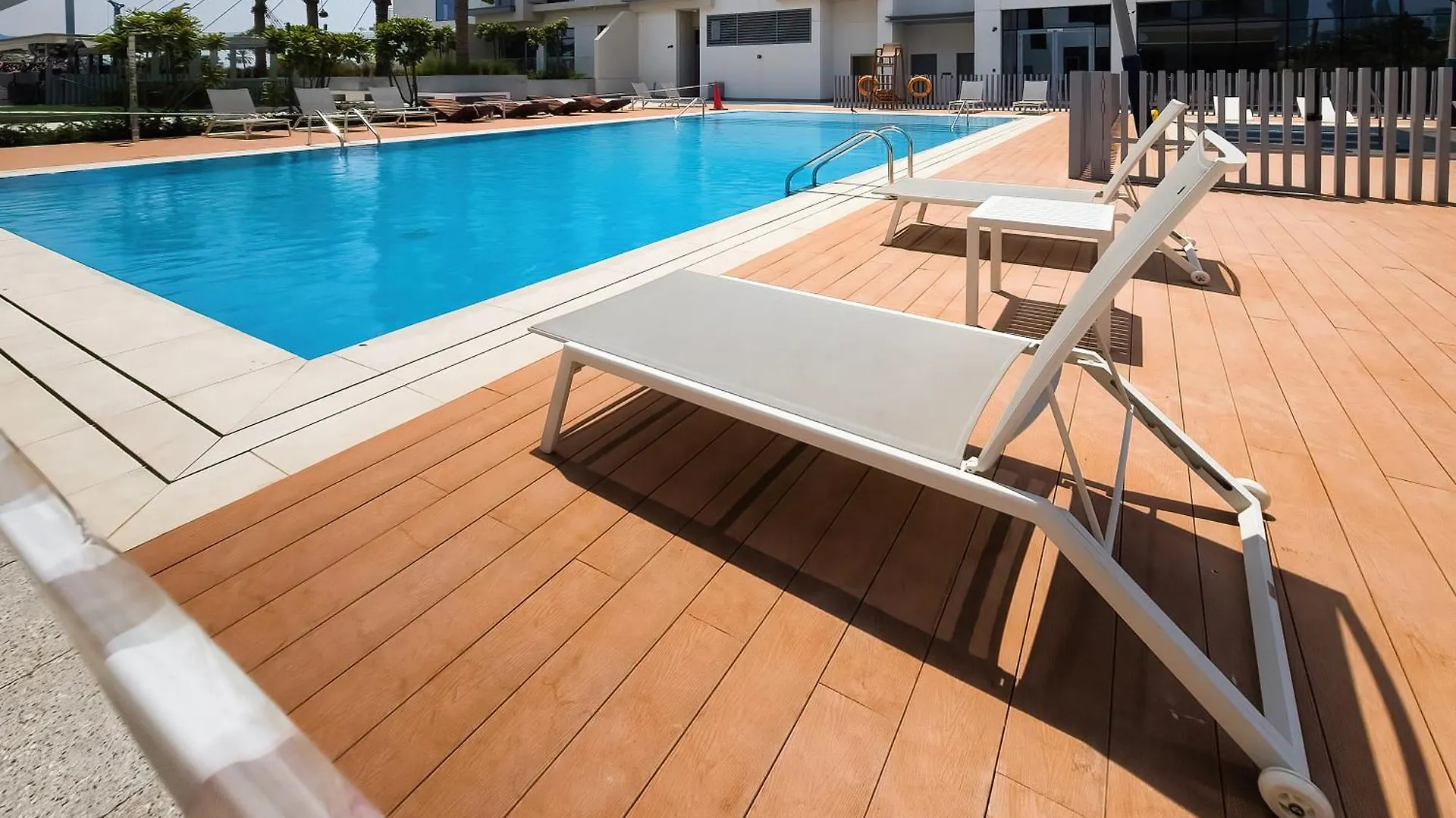 Brand New Canal Residence Complex 1 Bd Apt Dubai 0*,  United Arab Emirates